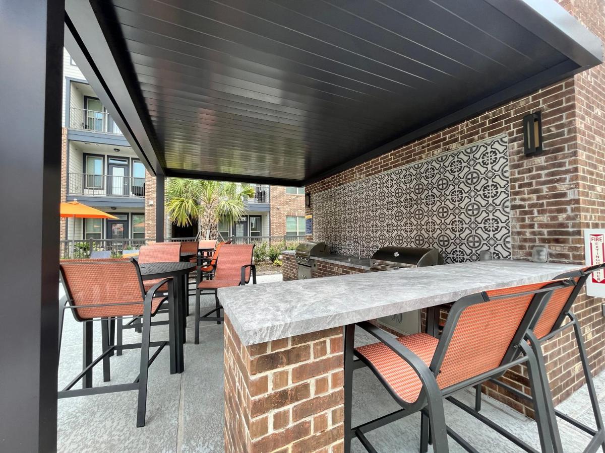 Appartamento Comfy Abode Near Bush Airport Houston Esterno foto